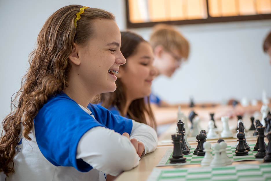 ANGRA DOS REIS_RJ 04 de Junho de 2025 OCB / ACEC Na imagem, Larissa Cohen (no detalhe) aluna da ACEC. Imagem: Alexandre Rezende / NITRO Historias Visuais