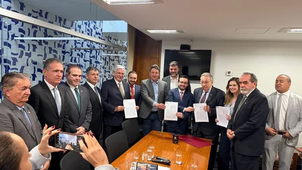 Sistema OCB firma acordo com a Câmara para ampliar formação cidadã 