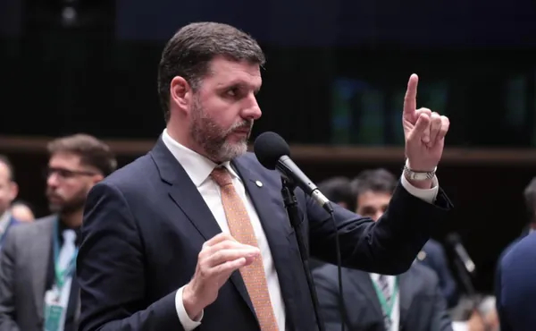 Alta do endividamento reforça papel do crédito e do seguro rural 