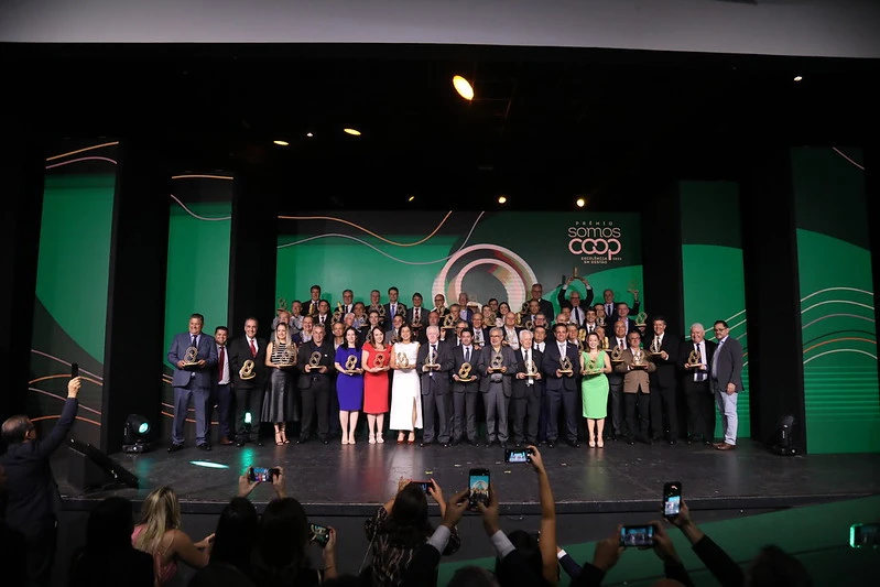 Cerimônia do Prêmio SomosCoop Excelência em Gestão emociona participantes