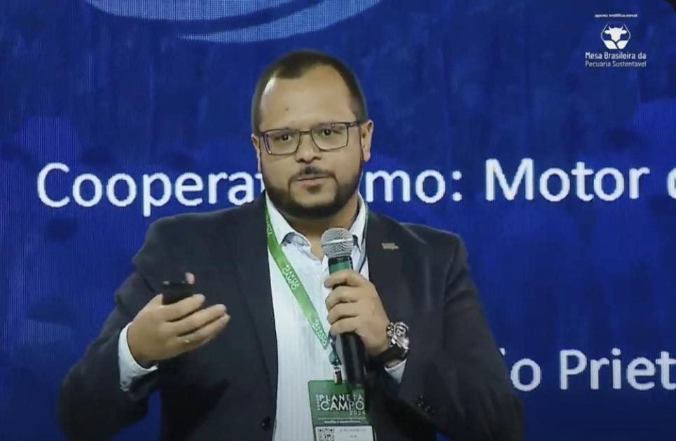 Representante do Sistema OCB no Fórum, João Prieto
