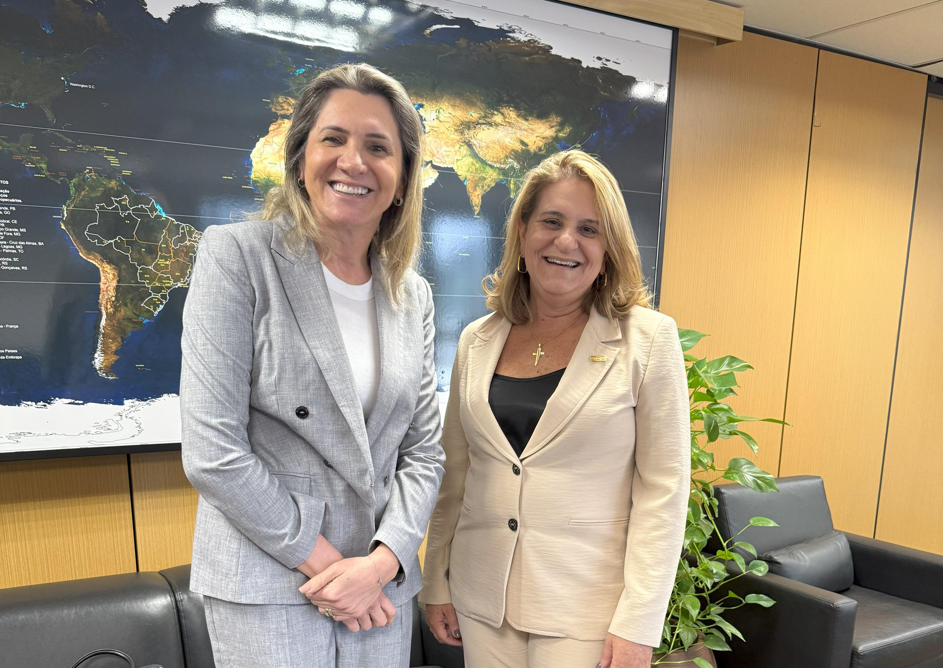 Tania Zanella e Silvia Massruhá