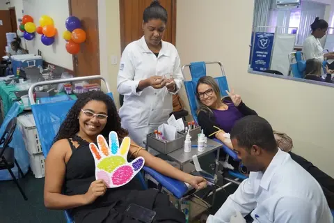 O amor corre nas veias: Sistema OCB/RJ promove campanha de doação de sangue