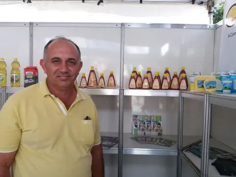 GO | Demonstração de produtos da Coapro