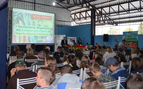 Encontro enaltece a força do cooperativismo em Santa Cruz do Sul