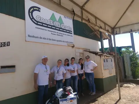 Cootransverde celebra Dia C com arrecadação de donativos para ex-usuários de drogas