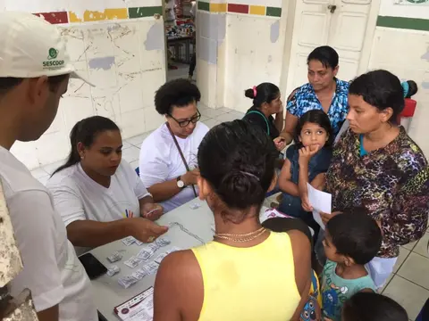 PE |  Dia de ajudar ao próximo