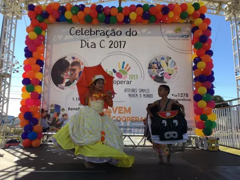 DF | Apresentações culturais agitam o Dia de Cooperar 