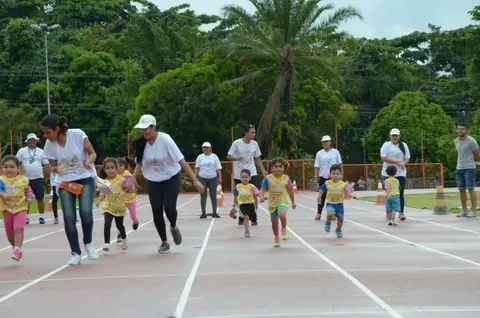 AM | &quot;Corridinha de Cooperar&quot; incentiva crianças a praticar esportes