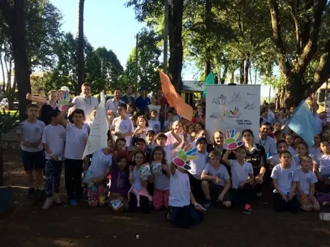 Dia de Cooperar mobiliza Sicredi Fronteiras em ações de cidadania para a comunidade