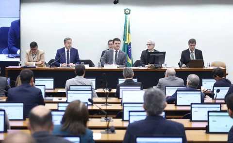Sistema OCB participa de debate sobre proposta de reforma no IR 