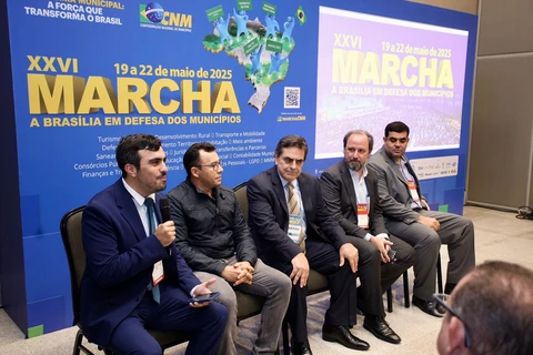 Cooperativas de crédito ganham protagonismo na Marcha dos Prefeitos 