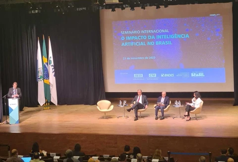 Sistema OCB participa de seminário sobre Inteligência Artificial